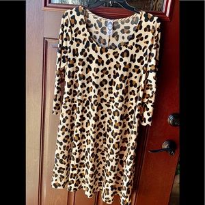 Leopard 3/4 length sleeve dress with pockets
